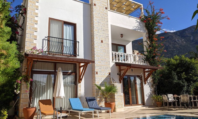 Kalkan Villa | Villa Sovalye: 3 double en-suite bedrooms, large roof terrace & private pool