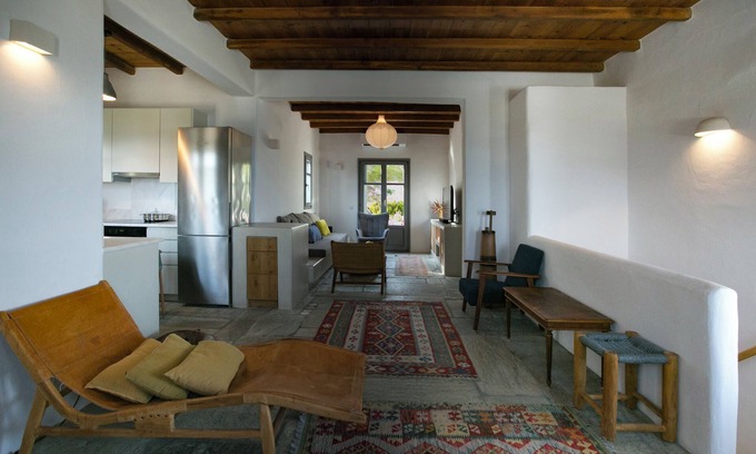 Drios Villa | Villa Stoa with beach access and private swimming pool