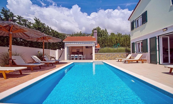 Omis Villa | Villa Stozak, private heated pool, cinema room and sauna, 7 km from beach