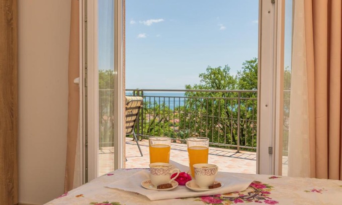 Podostrog Villa | Villa Sunny Hill