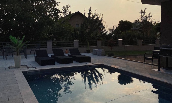 Novi Grad Sarajevo Villa | Villa Sunrise with pool
