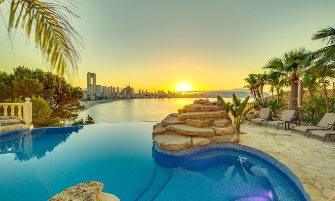 Benidorm Villa | Villa SUNSET Benidorm WOW RANGE
