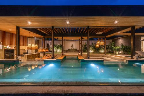 Pengosekan Villa | Villa Surga - Heavenly 4BR Private Pool Retreat in Ubud