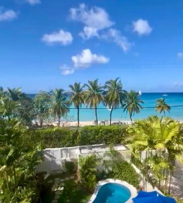 Mullins Villa | Villa Tamarind