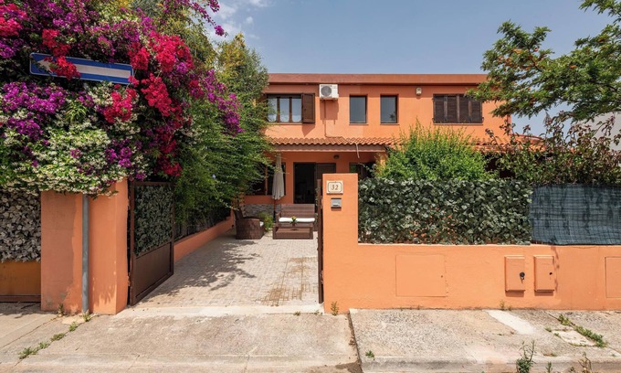 Pula Villa | Villa 'Tara House' with Private Terrace, Wi-Fi and Air Conditioning