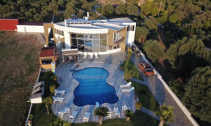 Thermo Villa | Villa Tata