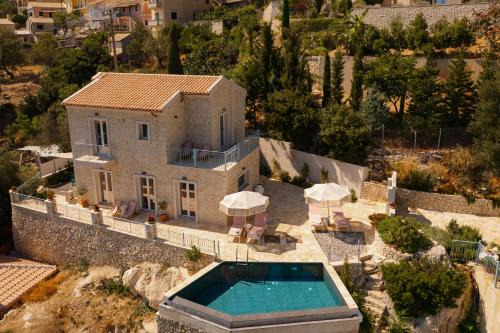 Lakones Villa | Villa Thea Mare Maistro by PosarelliVillas