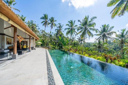 Payangan Villa | Villa Themma Jungle - Sumptuous 3BR Luxury Villa with Majestic Jungle View North of Ubud