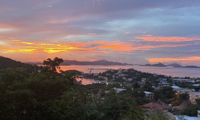 Estate Enighed Villa | Villa Tre Santi 3 BR, 2 Bath, Amazing sunset views