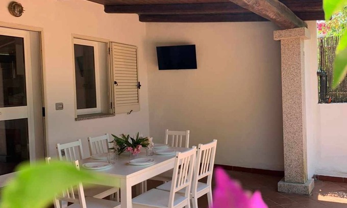 Porto Pozzo House | Villa Ulysses near the sea