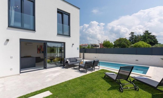Novigrad House | Villa Valero by Interhome