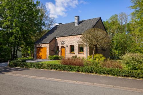 Bohon House | Villa VALY 4 adultes et 2 enfants