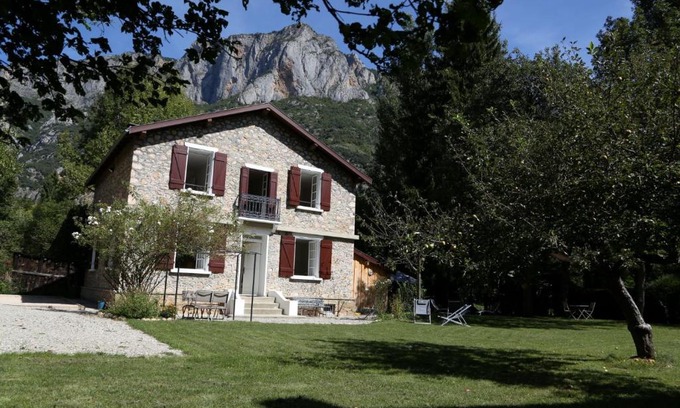 Aulos Villa | Villa Victoire