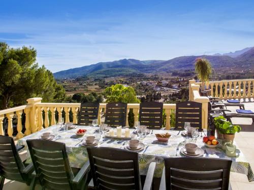 Alcalali Villa | Villa Villa Cara Mull by Interhome