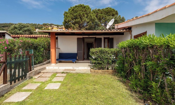 Costa Rei Villa | Villa 'Villetta Teresa' with Sea View, Private Garden, Terrace & A/C