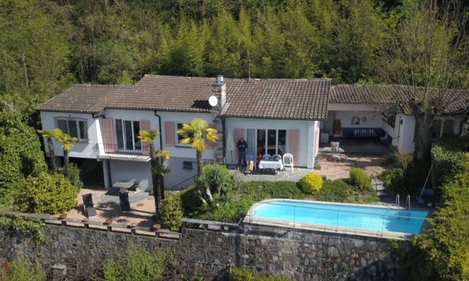 Morcote House | Villa with breathtaking views of Lake Lugano and the surrounding mountains