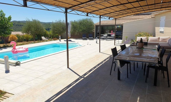 Saint Michel d'Euzet Villa | Villa with heated pool (Cèze Valley)
