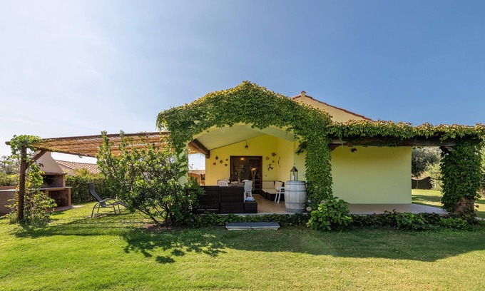 Tertenia Villa | Villa with garden 400 m. from the beach. IUN Q1355 CIN IT091089C2000Q1355