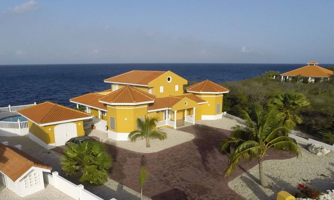 St. Marie Villa | Villa with Ocean view and private pool. For stays 11-19 May 25:30% discount!