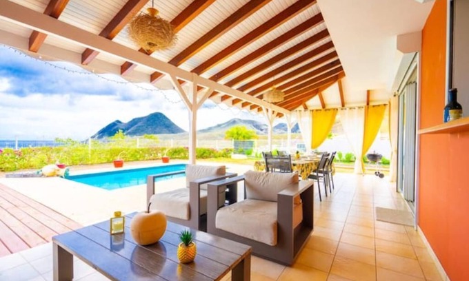 Le Diamant Villa | Villa with Private Pool and Sea View -Diamond Rock