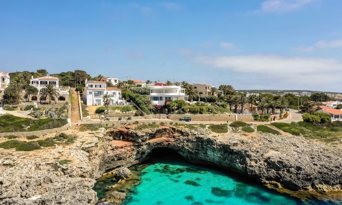 Punta Prima House | Villa with sea access and nearby the sandy beach, Menorca