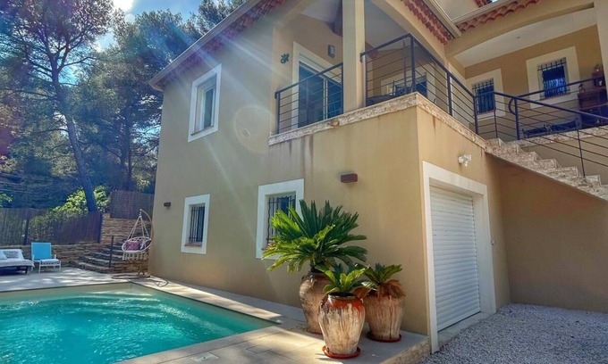 La Ciotat Villa | Villa with swimming pool in the heart of the Parc des Calanques