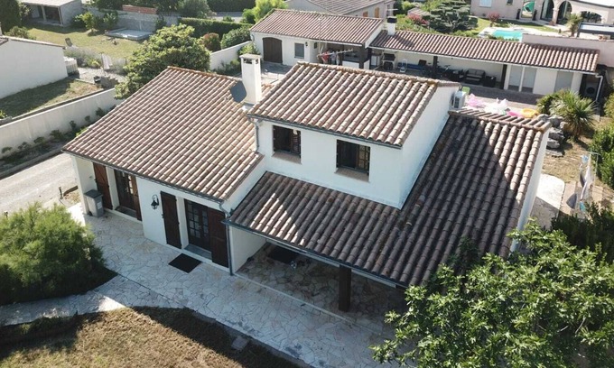 Villegly Villa | Villa with swimming pool 10 'from Carcassonne