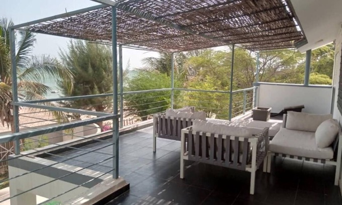 Saly Petite Cote Villa | Villa with terrace on first floor and terrace on ground floor overlooking beach