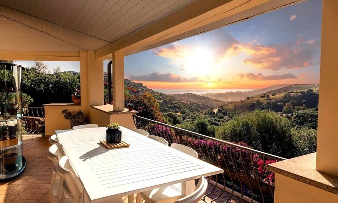 Strugas Villa | Villa with Terrace overlooking the Sea