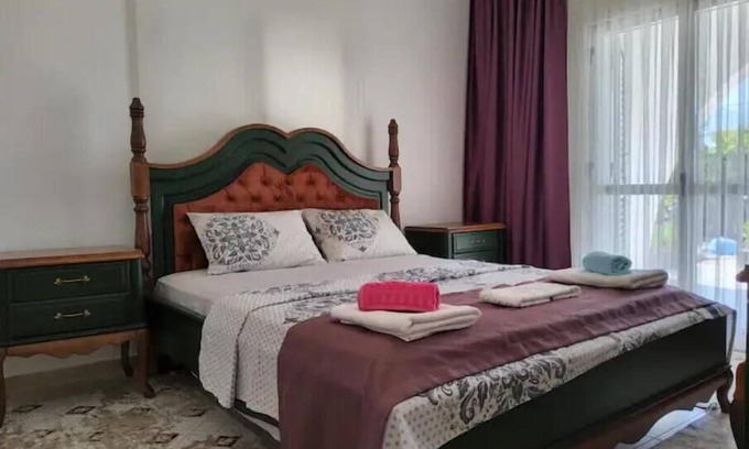 Karakum House | Villa with views in Karakum