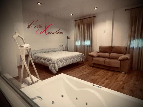 Jaraiz de la Vera Hotel | Villa Xarahiz
