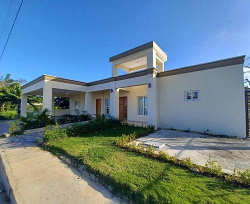 Cabrera House | Villa Xiomara