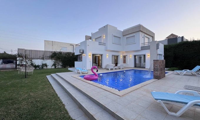 Aghir House | Villa Zakaria