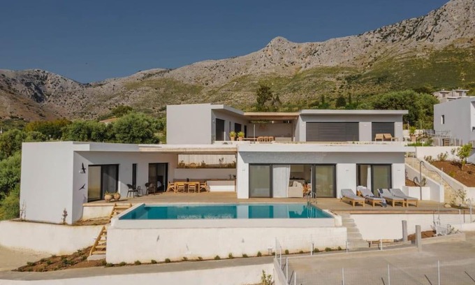 Aktio-Vonitsa Villa | Villa Zaverda