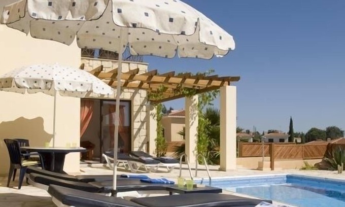 Tala Villa | Villa Zivania - Spacious Private Villa in Quiet Cul-De-Sac near Tala Square