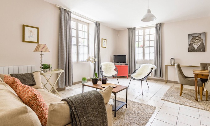 Amboise Apartment | VillaConcorde-Cosy Apartment 2 pers. Heart of Amboise, Prime Location