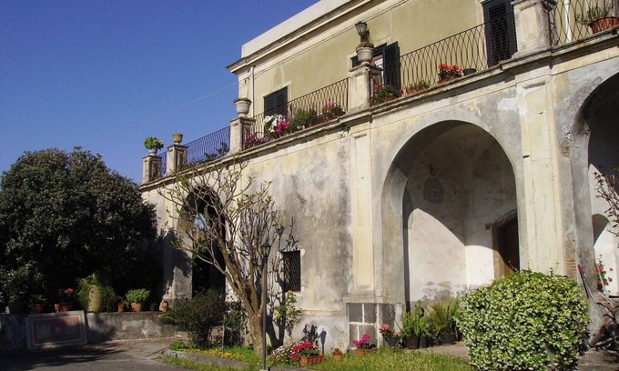 Carruba House | VilladeMaria1: between Etna and the sea!