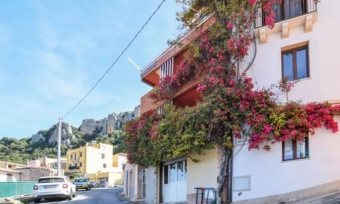 Baunei Apartment | Villafiore. Large bright panoramic sea/mountain apartment 3rd floor.