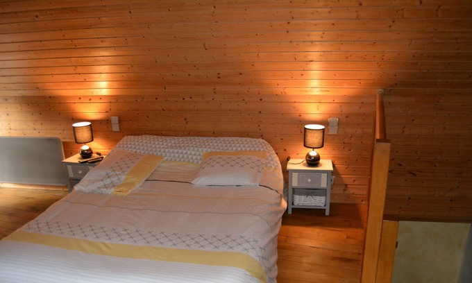 Estaing House | Village heart studio