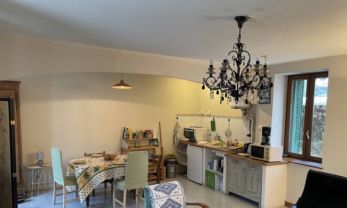 Saint-Lupicin House | Village house with garden