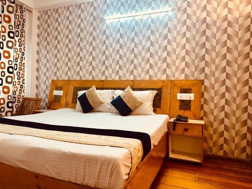 Mohal Hotel | Village House Manali