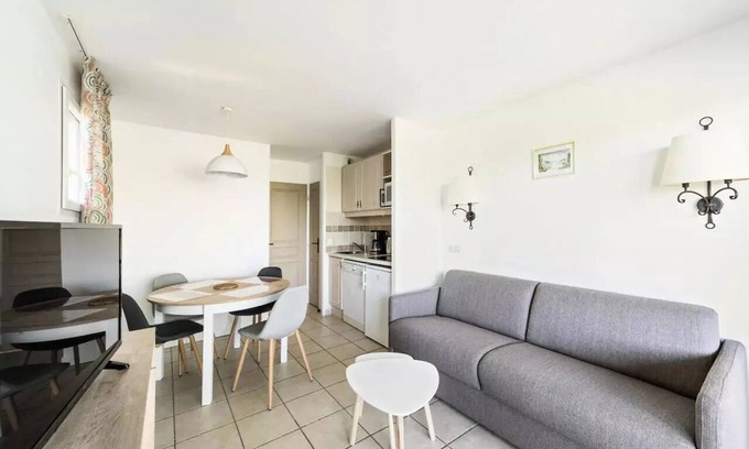 Rouret Apartment | Village Le Rouret - maeva Home - Selection 1 bedroom apartment (4 people)
