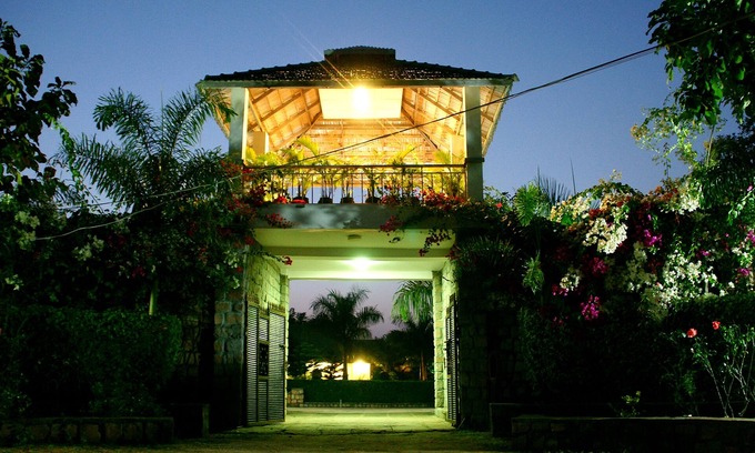 Kohka Resort | Village Machaan Resort