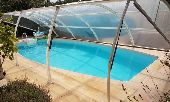 Kuttolsheim Apartment | Village near Strasbourg/Vineyard/Pool/Sauna