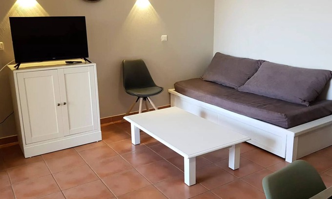 Pont Royal Apartment | Village Pont Royal in Provence - maeva Home - 3 room apartment for 6 people - Selection