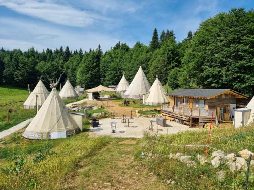 Montcel Other | Village Tipi