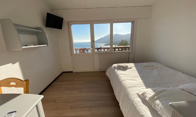 Theoule-Superieur Resort | Village Vacances Lou Castelet