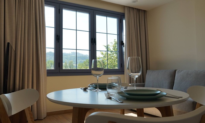 Sandiche Hotel | VILLAGRADO Suites AT3LLaves