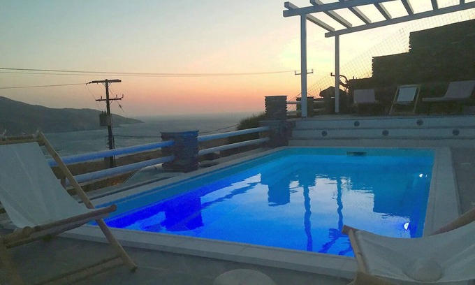 Paleopolis Villa | Villalydi Close to Chora Andros
