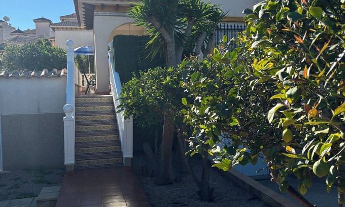 Orihuela Costa Villa | Villamartín detached luxury villa 3 bedrooms sleeps 6 WiFi, AC, private pool.